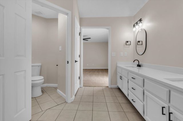 7279 SCHILLING CV E, Memphis, TN 38125