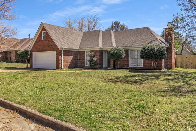 7279 SCHILLING CV E, Memphis, TN 38125