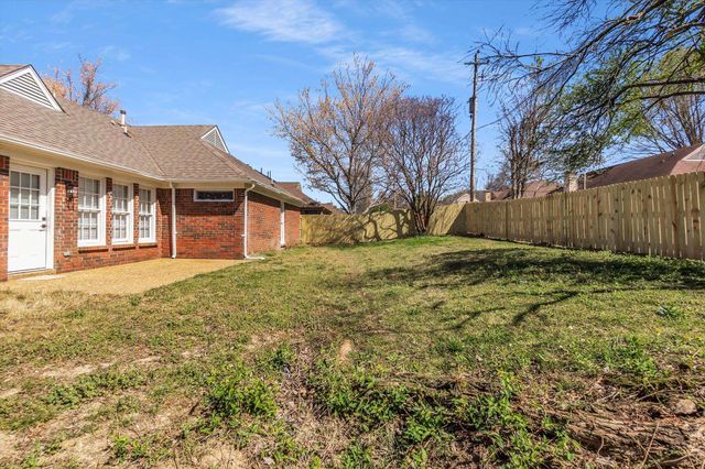 7279 SCHILLING CV E, Memphis, TN 38125