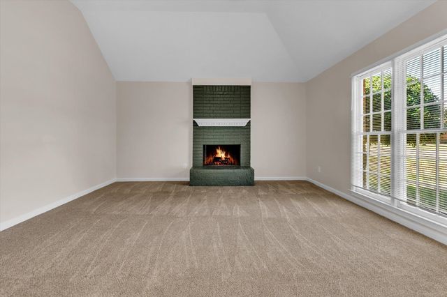 7279 SCHILLING CV E, Memphis, TN 38125