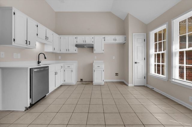 7279 SCHILLING CV E, Memphis, TN 38125