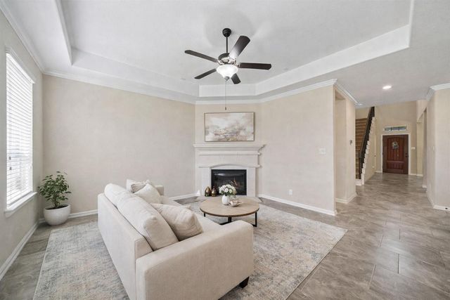 6548 Dream Catcher Lane, Dickinson, TX 77539