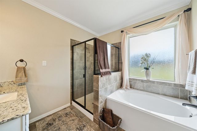 6548 Dream Catcher Lane, Dickinson, TX 77539