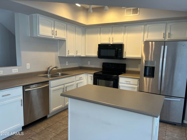 2150 W Alameda Road, Phoenix, AZ 85085