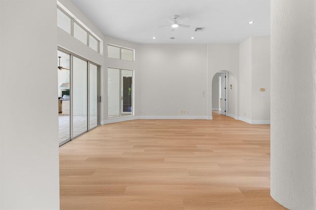 9408 Meadowood Drive, Fort Pierce, FL 34951