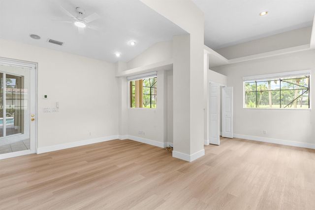9408 Meadowood Drive, Fort Pierce, FL 34951