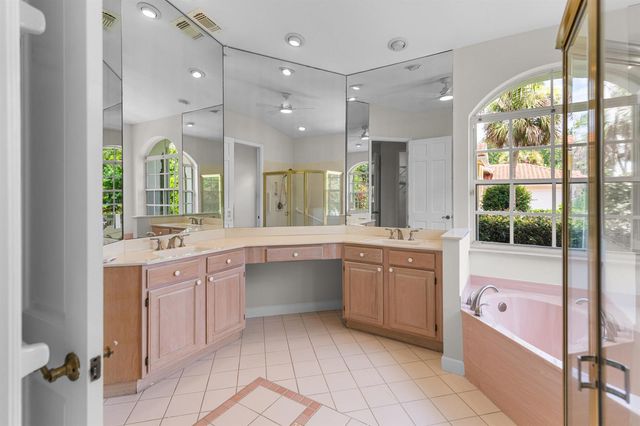 9408 Meadowood Drive, Fort Pierce, FL 34951