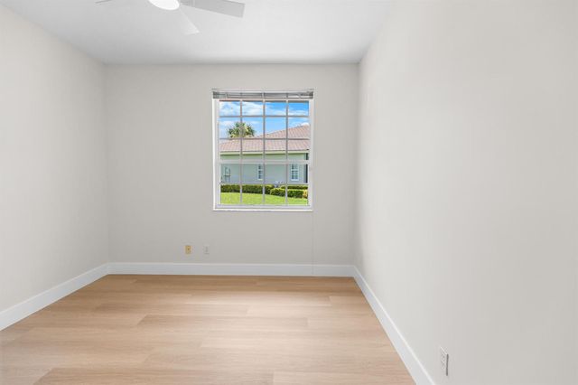 9408 Meadowood Drive, Fort Pierce, FL 34951