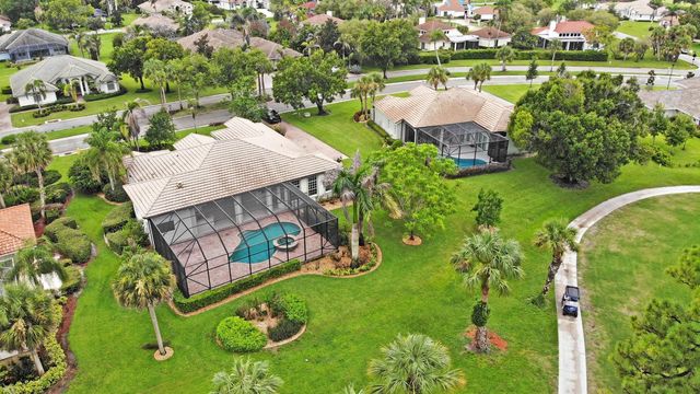 9408 Meadowood Drive, Fort Pierce, FL 34951