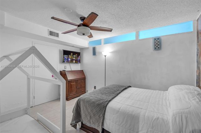 5401 Collins Ave 813, Miami Beach, FL 33140