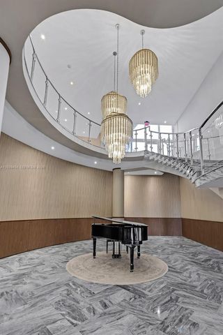 5401 Collins Ave 813, Miami Beach, FL 33140