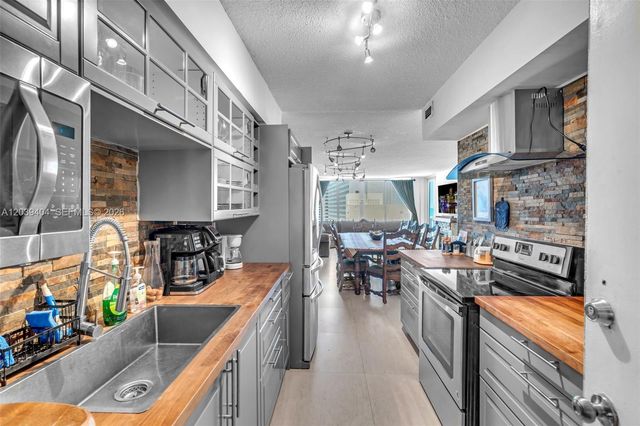 5401 Collins Ave 813, Miami Beach, FL 33140
