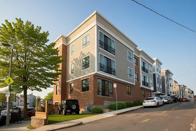 33-39 Ward St., Boston, MA 02127