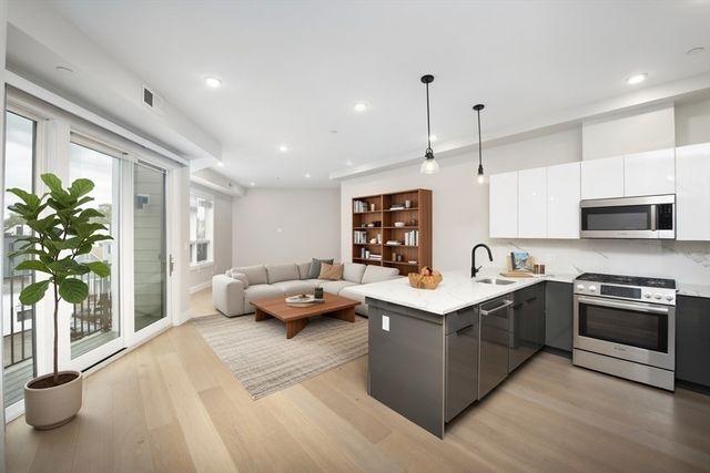 33-39 Ward St., Boston, MA 02127