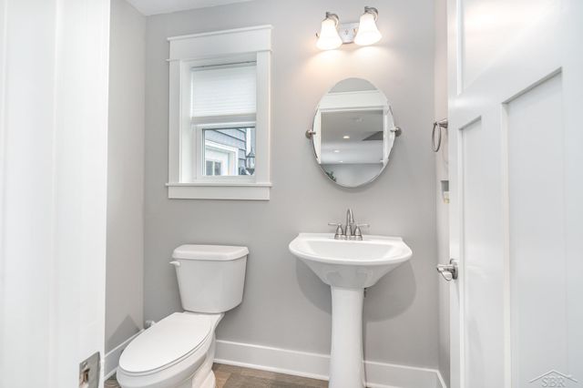 8442 Cottonwood Drive, Freeland, MI 48623