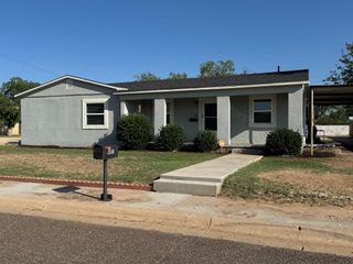 1518 Wood St, Big Spring, TX 79720