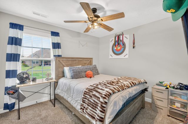 7930 Peridot Cir, Murfreesboro, TN 37127