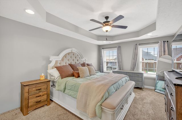 7930 Peridot Cir, Murfreesboro, TN 37127