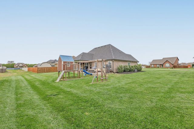 7930 Peridot Cir, Murfreesboro, TN 37127