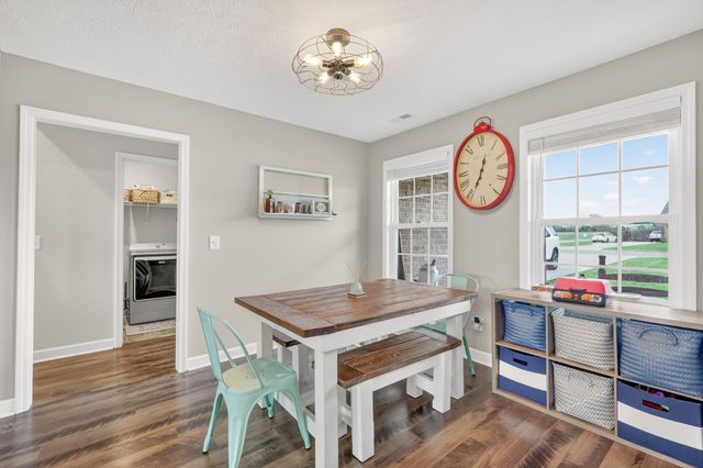 7930 Peridot Cir, Murfreesboro, TN 37127