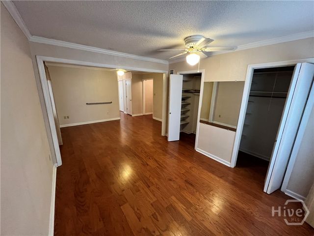 127 Pine Grove Drive, Savannah, GA 31419