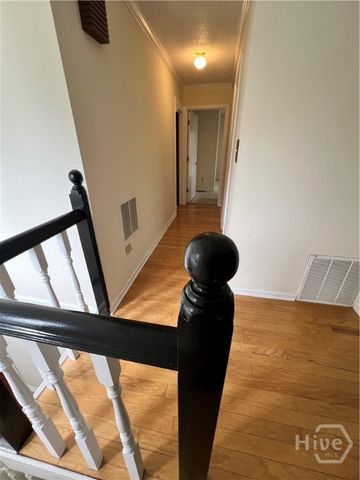 127 Pine Grove Drive, Savannah, GA 31419