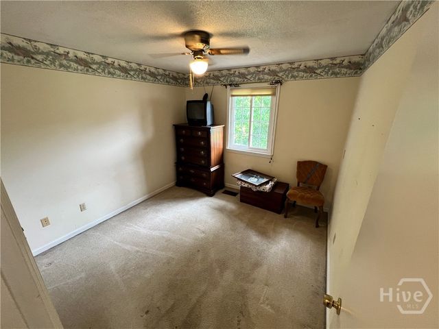 127 Pine Grove Drive, Savannah, GA 31419