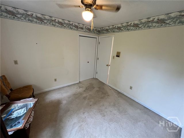 127 Pine Grove Drive, Savannah, GA 31419