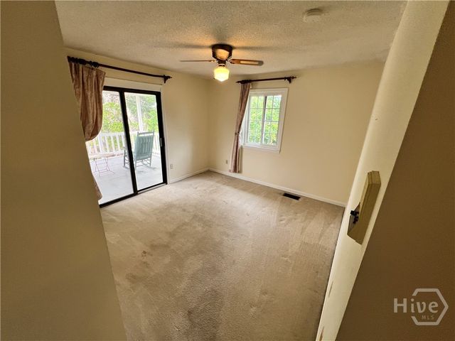 127 Pine Grove Drive, Savannah, GA 31419