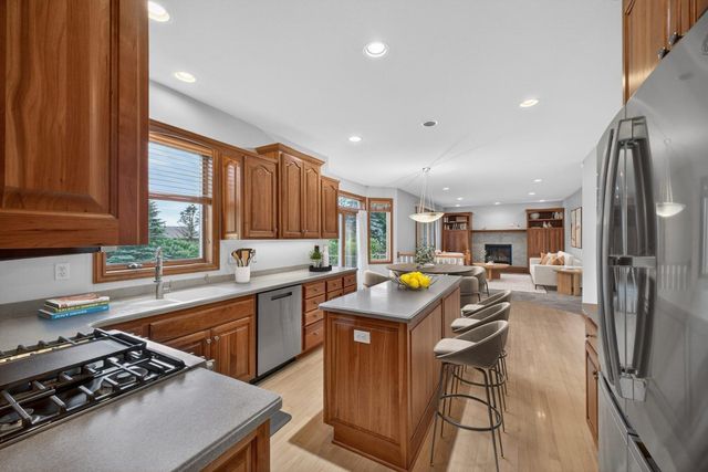 2043 Hightop Place NE, Rochester, MN 55906