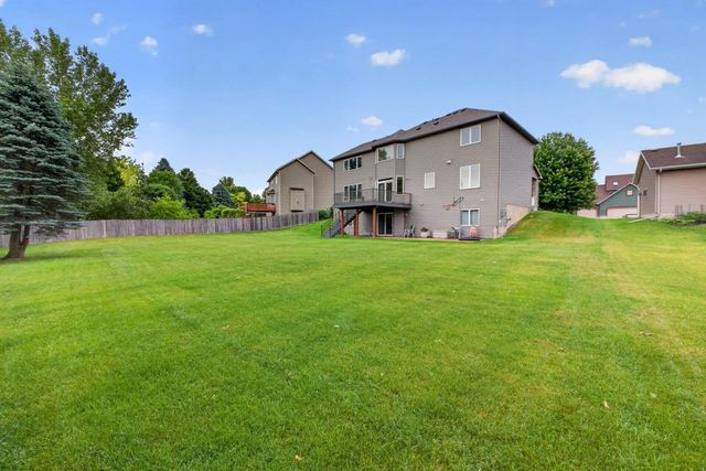 2043 Hightop Place NE, Rochester, MN 55906
