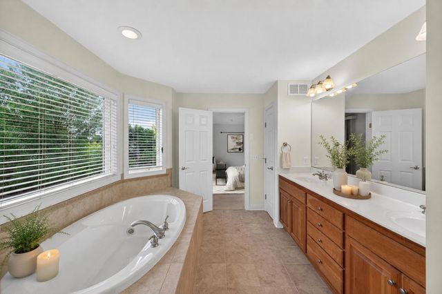 2043 Hightop Place NE, Rochester, MN 55906