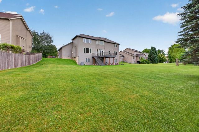 2043 Hightop Place NE, Rochester, MN 55906