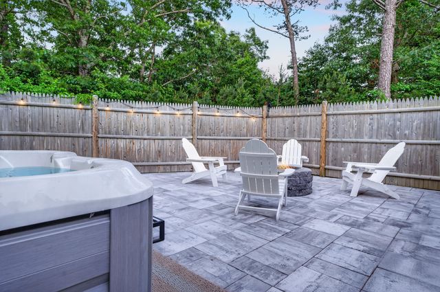 116 Windshore Drive, Hyannis, MA 02601