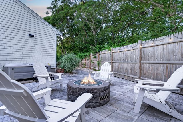 116 Windshore Drive, Hyannis, MA 02601