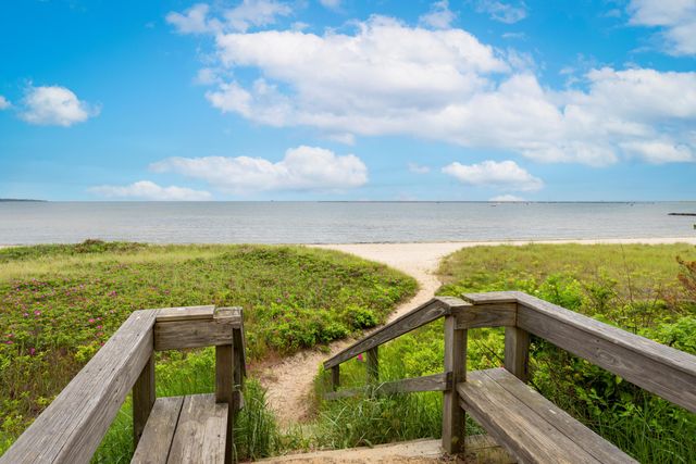 116 Windshore Drive, Hyannis, MA 02601