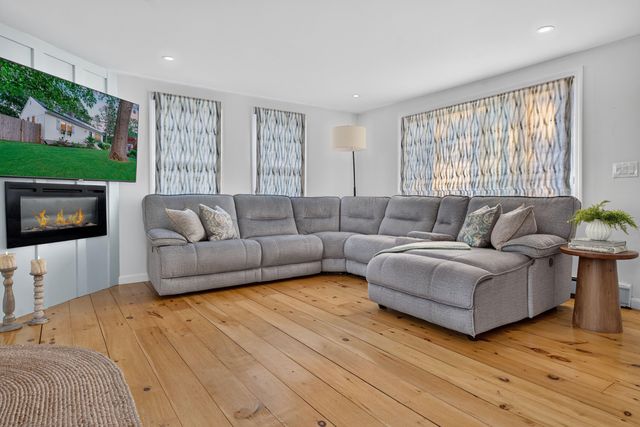 116 Windshore Drive, Hyannis, MA 02601