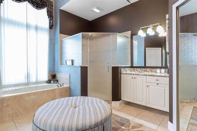 945 STONE LAKE DRIVE, Ormond Beach, FL 32174