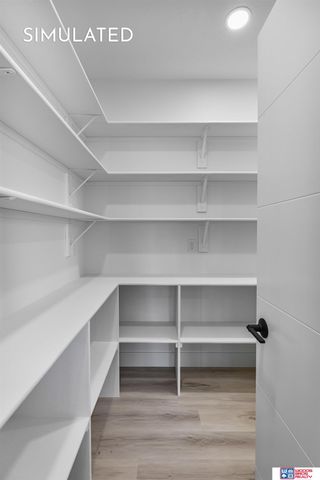 615 N 106th Street, Lincoln, NE 68527