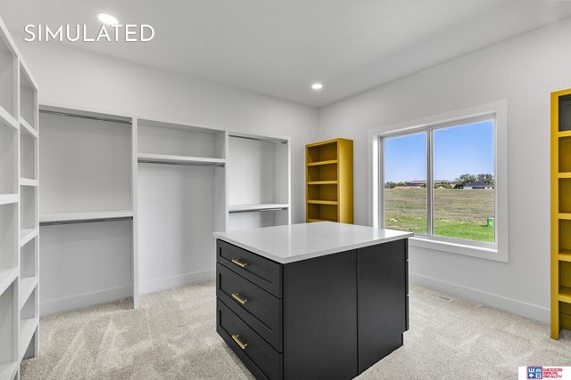 615 N 106th Street, Lincoln, NE 68527