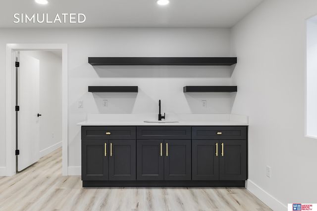 615 N 106th Street, Lincoln, NE 68527