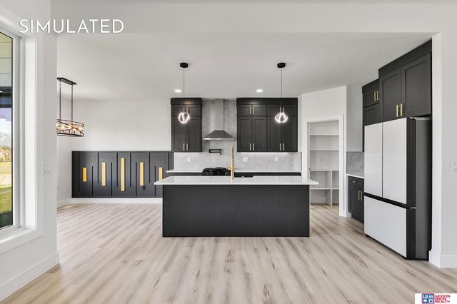 615 N 106th Street, Lincoln, NE 68527