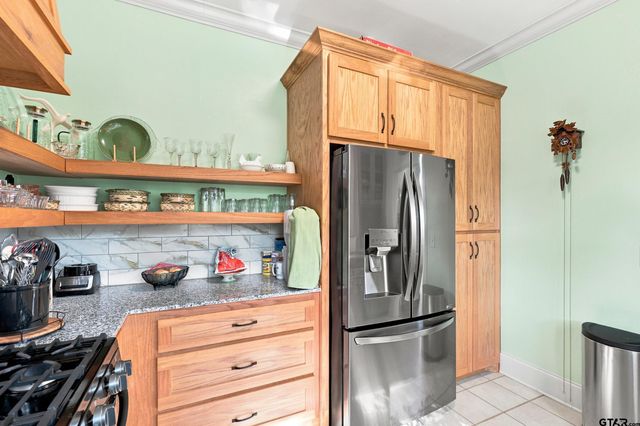 542 Jefferson, Pittsburg, TX 75686