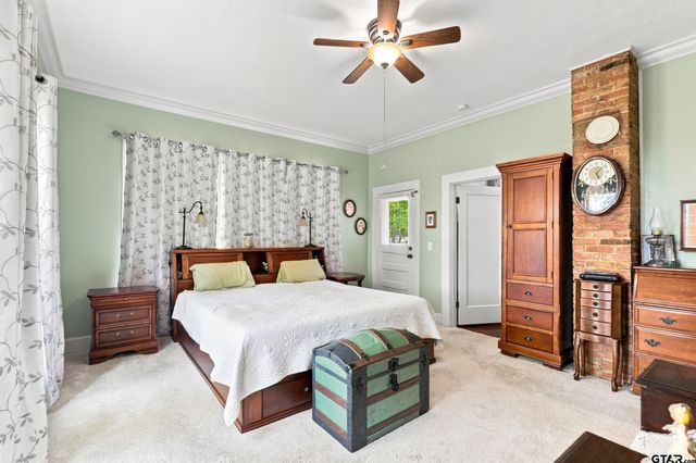 542 Jefferson, Pittsburg, TX 75686