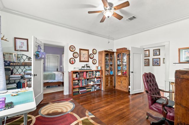 542 Jefferson, Pittsburg, TX 75686