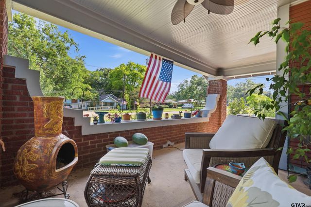 542 Jefferson, Pittsburg, TX 75686