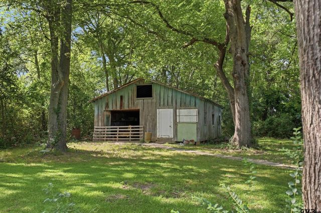 542 Jefferson, Pittsburg, TX 75686