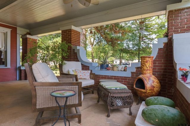 542 Jefferson, Pittsburg, TX 75686