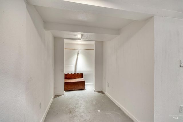 307 S Locust Street, Nampa, ID 83686