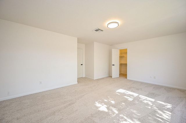 2111 Walnut Creek Drive, League City, TX 77573